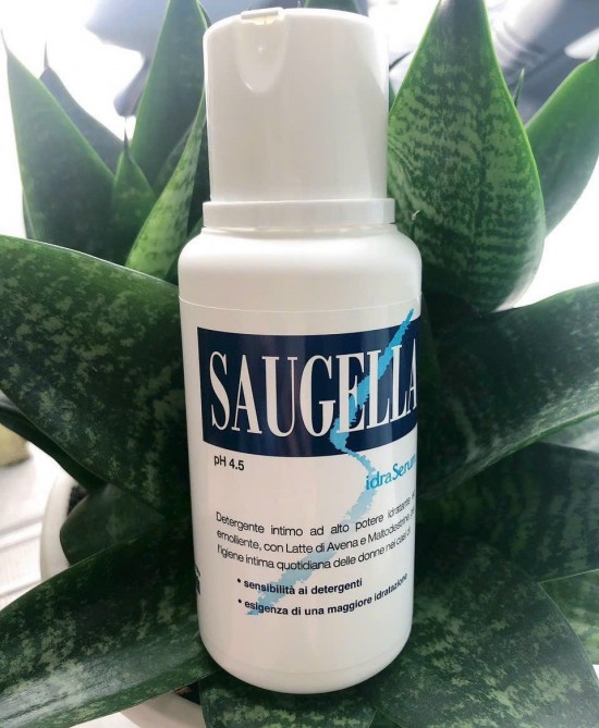dung-dich-ve-sinh- Saugella-Hydraserum
