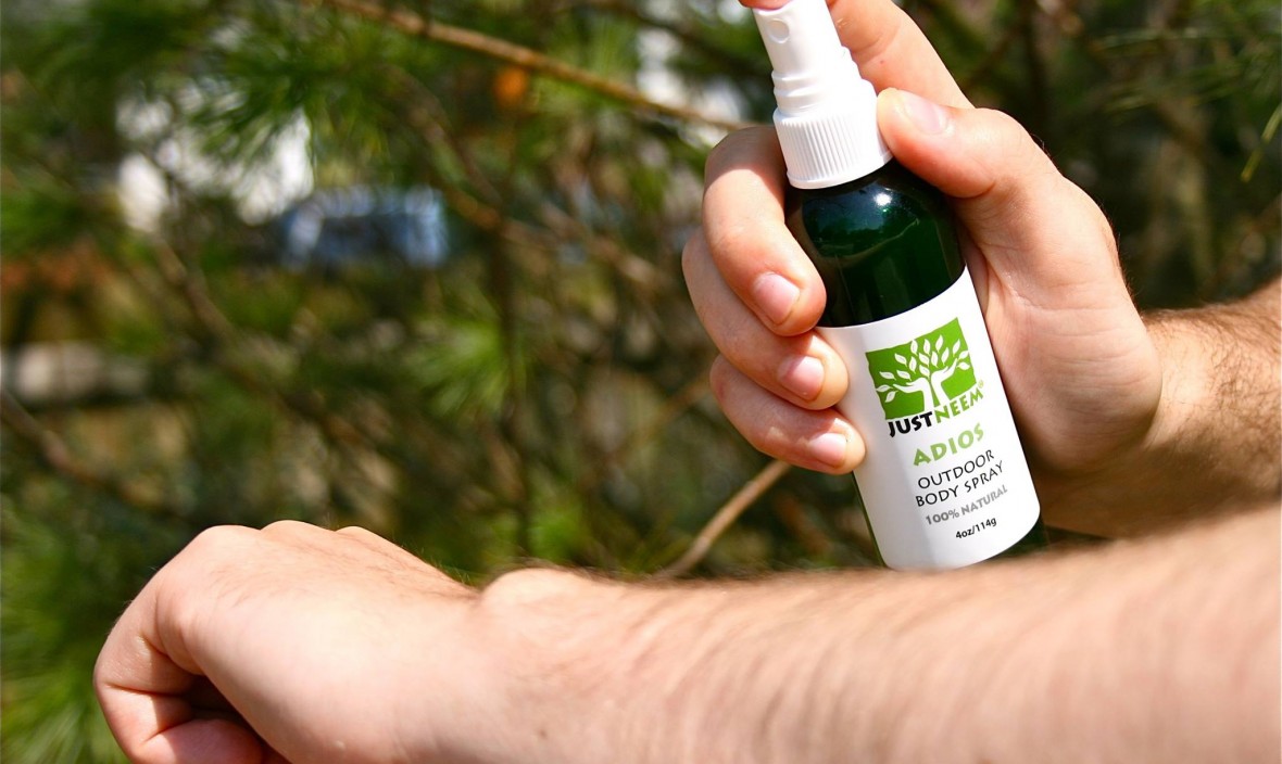 xịt muỗi côn trùng đốt neem
